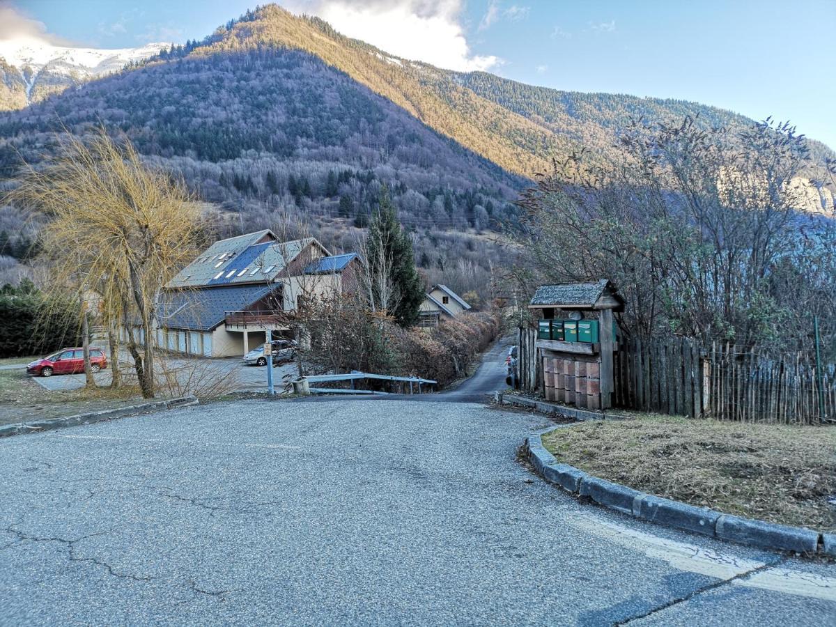 Chalet De L'Oisans Allemont Buitenkant foto